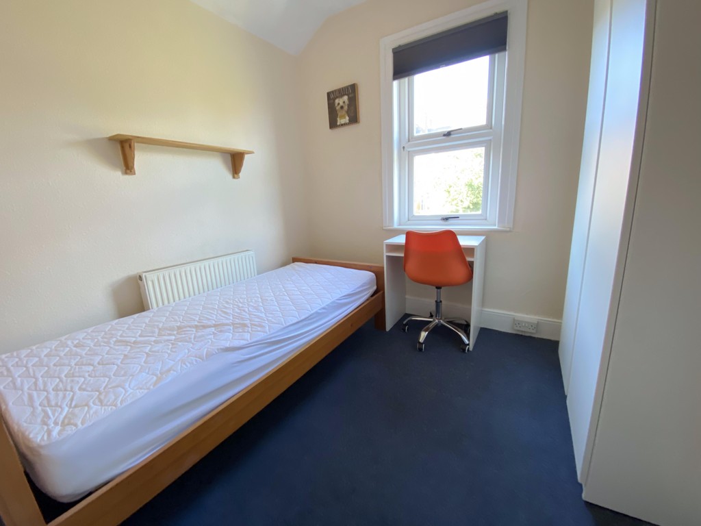 4 bed house to rent in Manston Road, Exeter 9