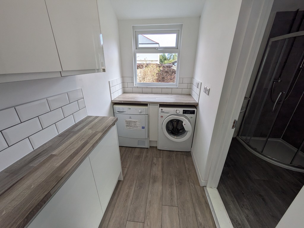 7 bed house to rent in Richmond Road, Exeter 4