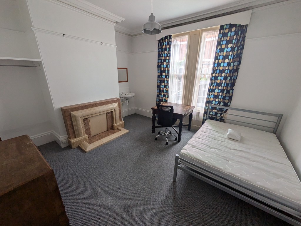 7 bed house to rent in Richmond Road, Exeter 10
