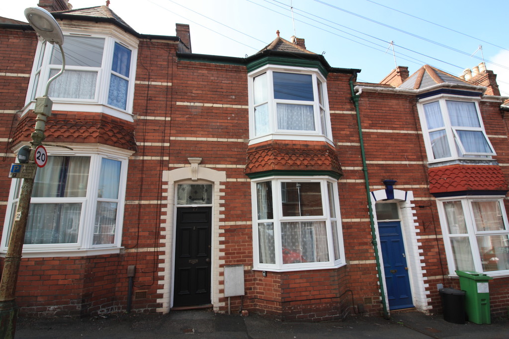 4 bed house for sale in Rosebery Road, Mount Pleasant, Exeter 1
