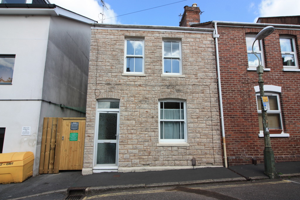 2 bed house for sale in Hoopern Street, St James, Exeter, EX4