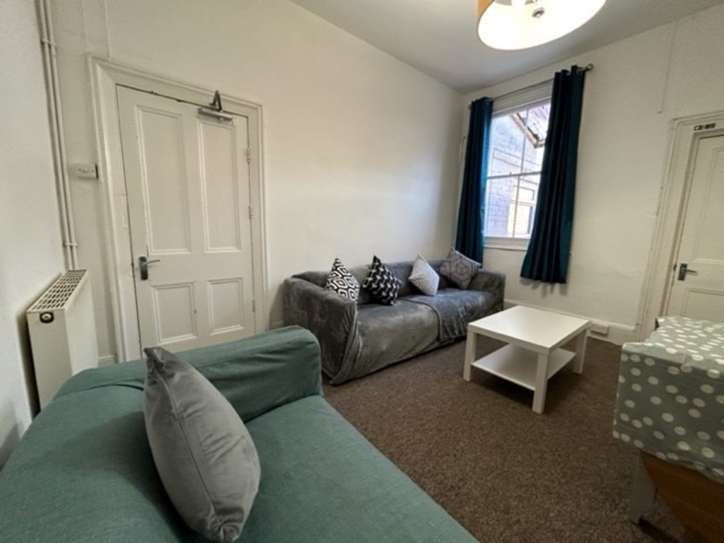 7 bed house for sale in Woodbine Terrace, St James, Exeter  - Property Image 3