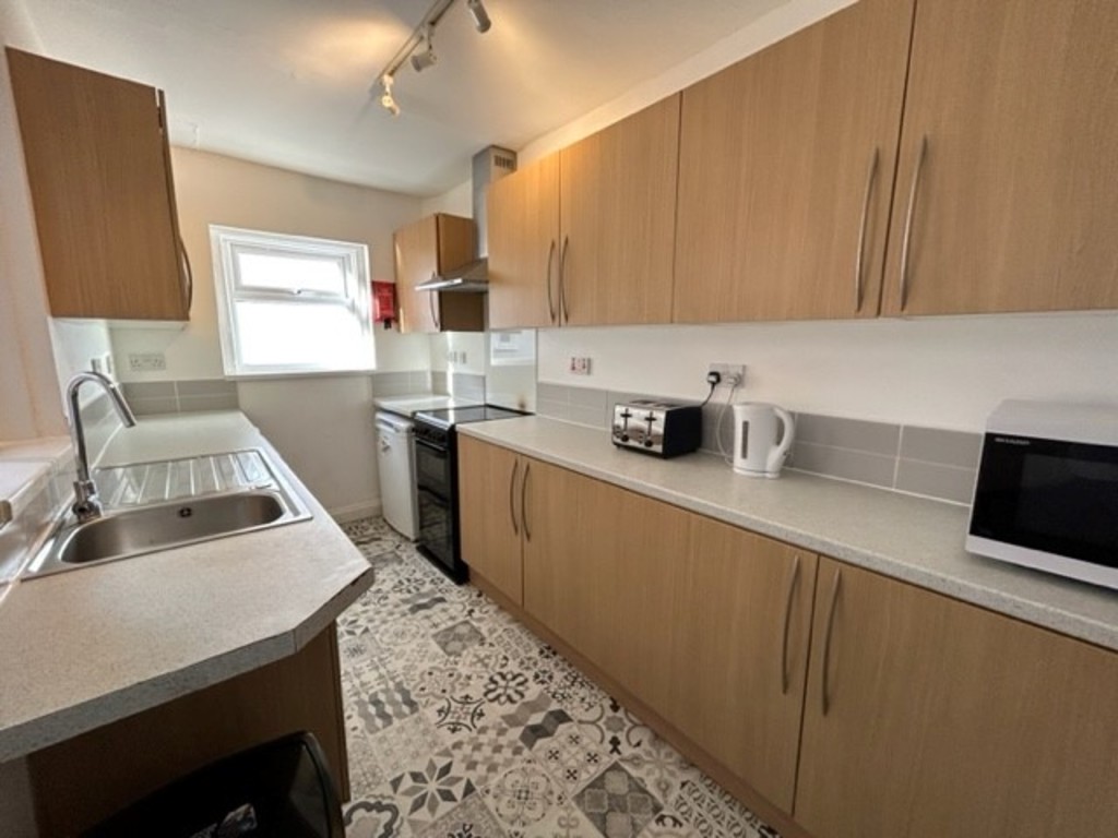 7 bed house for sale in Woodbine Terrace, St James, Exeter  - Property Image 4