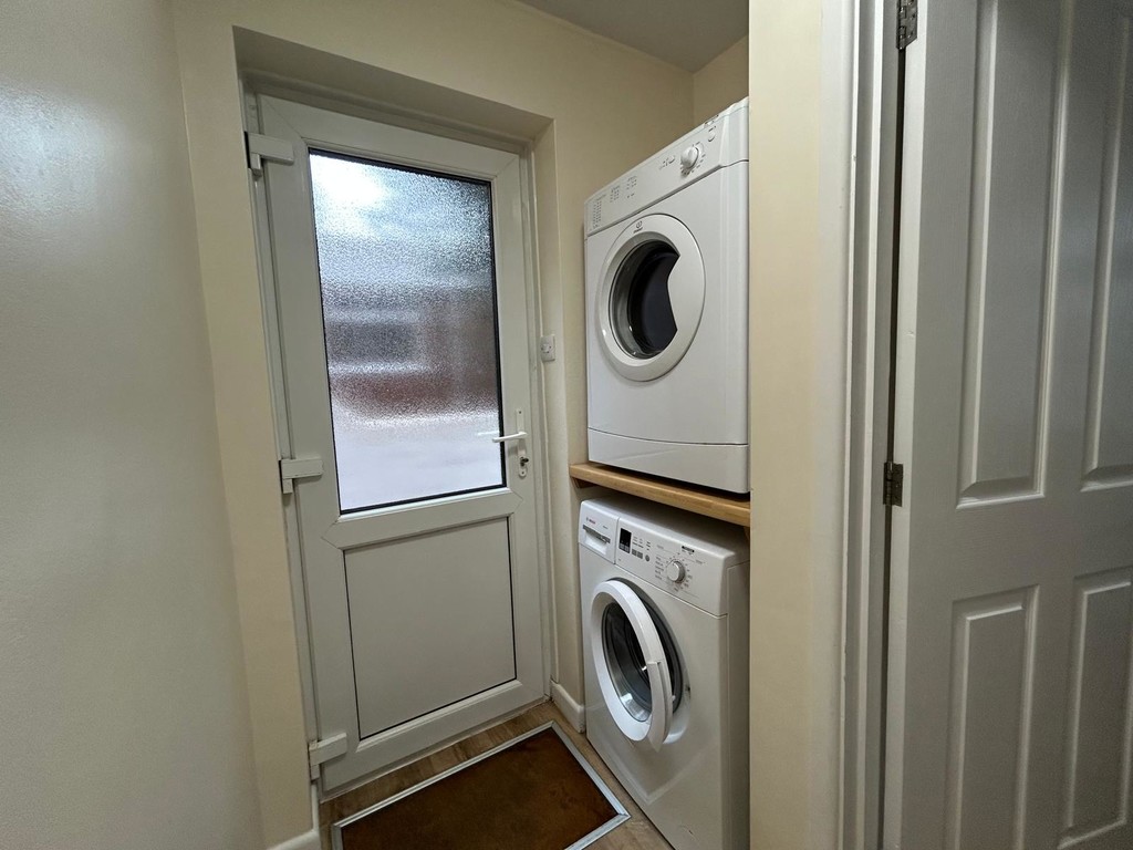 5 bed house to rent in Priory Road, Exeter 7