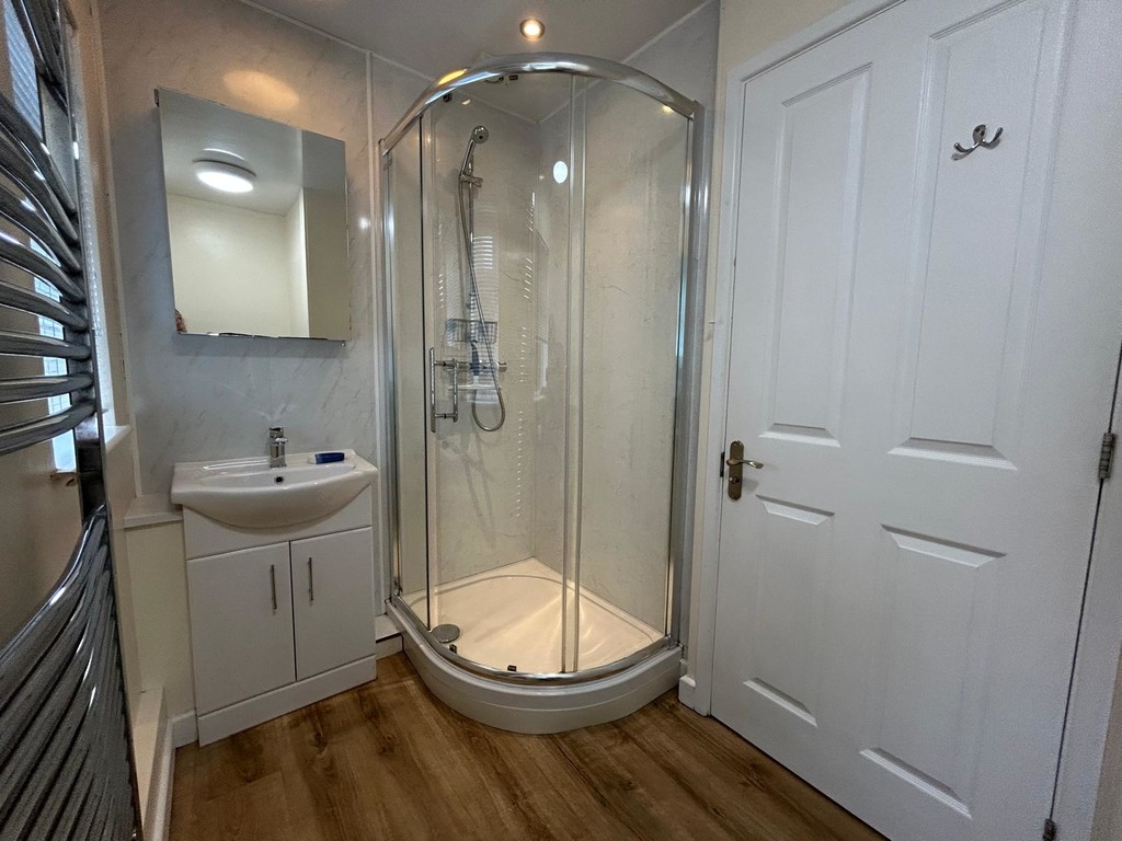 5 bed house to rent in Priory Road, Exeter  - Property Image 9