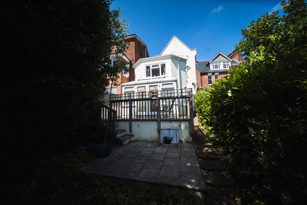 2 bed flat for sale in Union Road, St James, Exeter 1