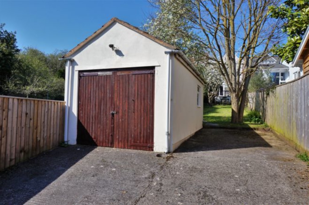 2 bed flat for sale in Union Road, St James, Exeter 11