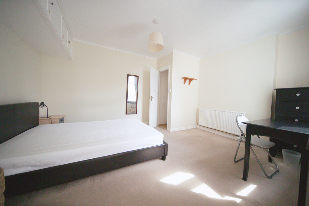 2 bed flat for sale in Union Road, St James, Exeter 6