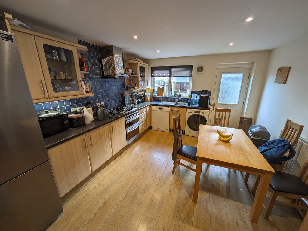 4 bed house to rent in Market Street, Exeter  - Property Image 2