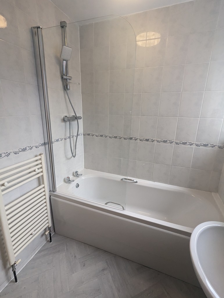5 bed house to rent in Pinhoe Road, Exeter 12