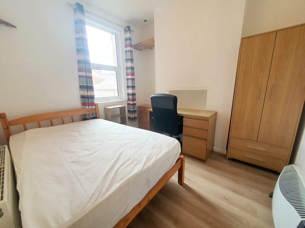 5 bed house to rent in Pinhoe Road, Exeter 7