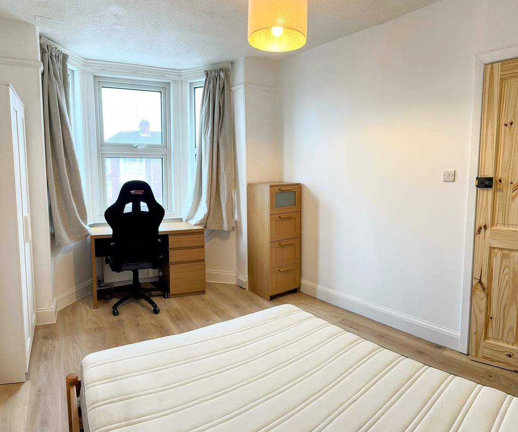 5 bed house to rent in Pinhoe Road, Exeter  - Property Image 8