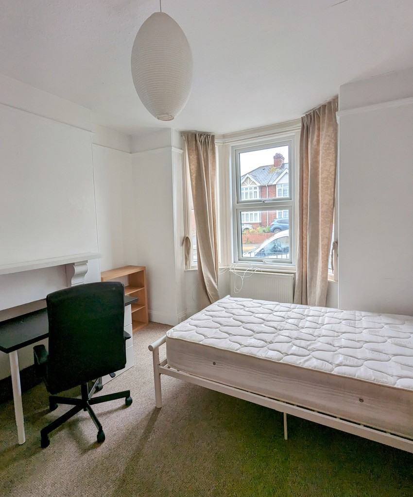 5 bed house to rent in Pinhoe Road, Exeter 10