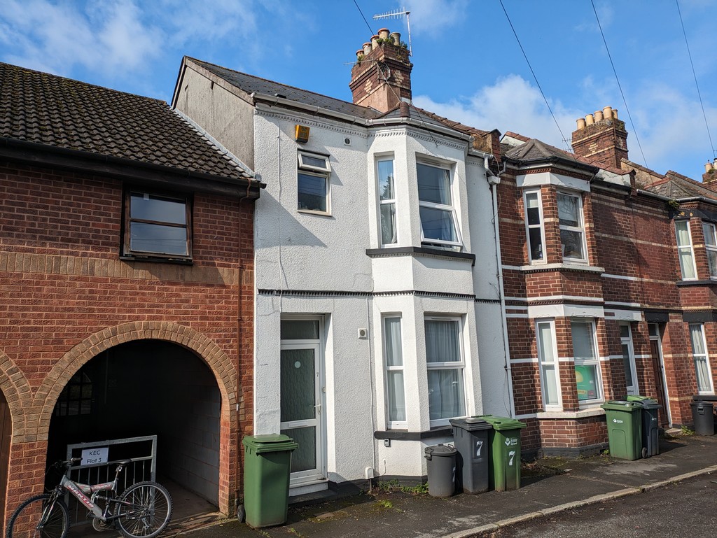 4 bed house to rent in King Edward Street, Exeter, EX4