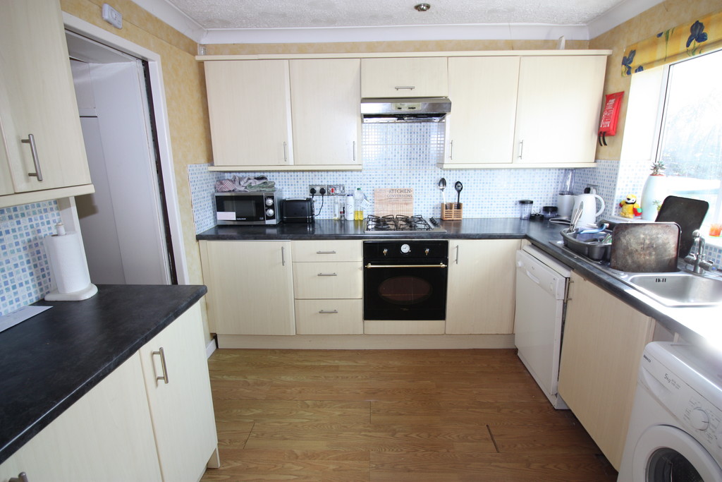 5 bed house to rent in King Edward Street, Exeter 3