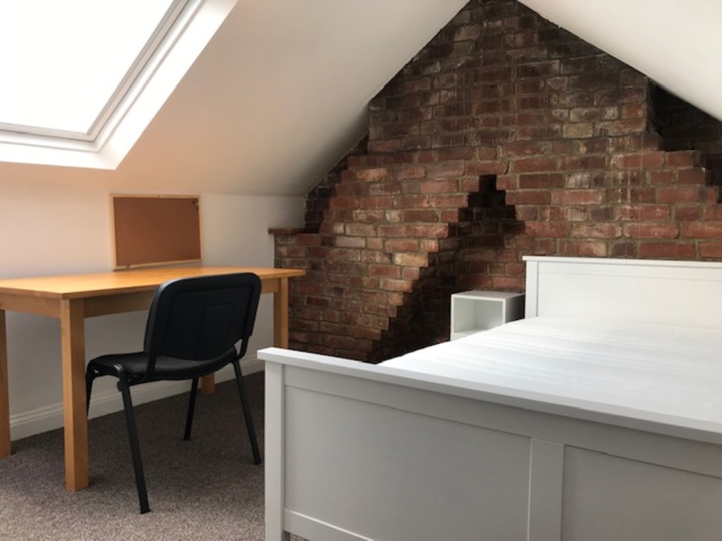 5 bed house to rent in King Edward Street, Exeter 8