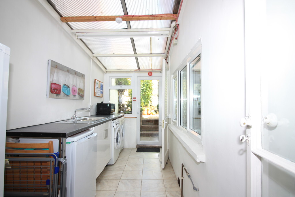 1 bed house to rent in Oxford Road, Exeter  - Property Image 5