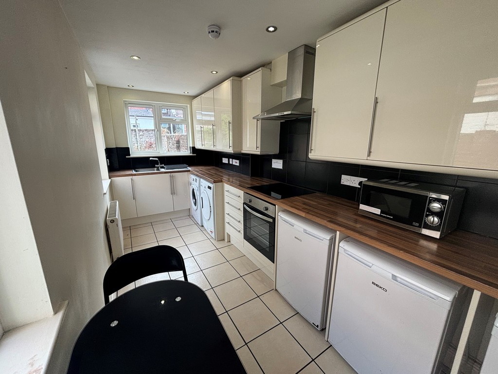 5 bed house for sale in Victoria Street, Exeter  - Property Image 2
