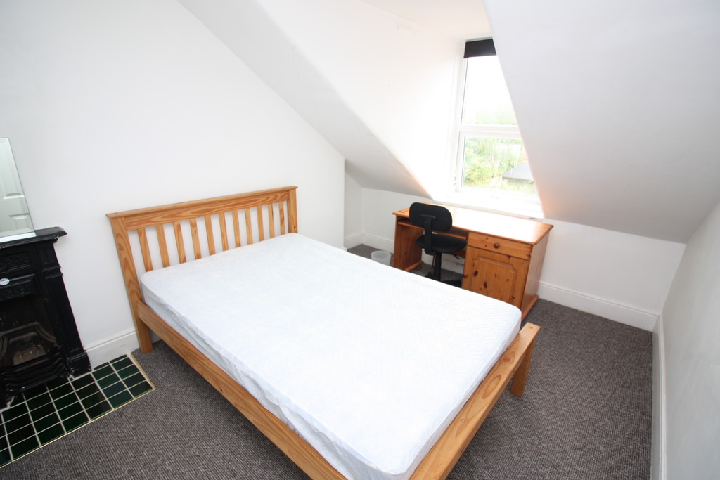 6 bed house to rent 9