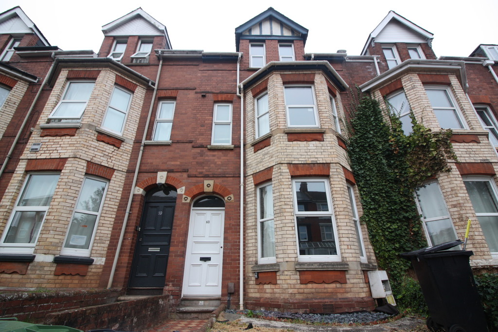 7 bed house for sale in Old Tiverton Road  - Property Image 1