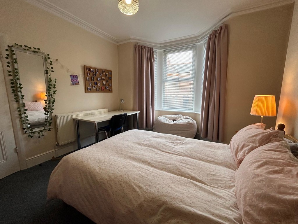 4 bed house to rent in Monkswell Road, Mount Pleasant  - Property Image 9