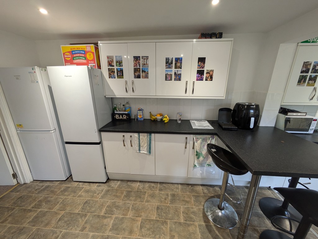 6 bed house to rent in 31 Springfield Road, Exeter  - Property Image 2