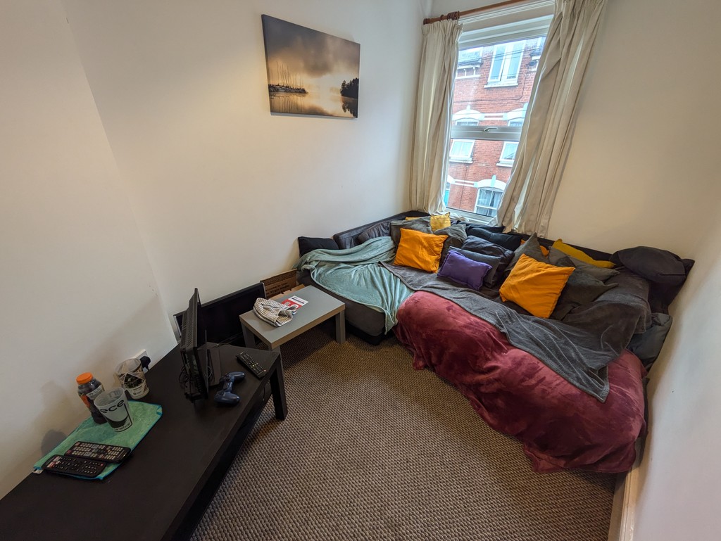 6 bed house to rent in 31 Springfield Road, Exeter  - Property Image 9