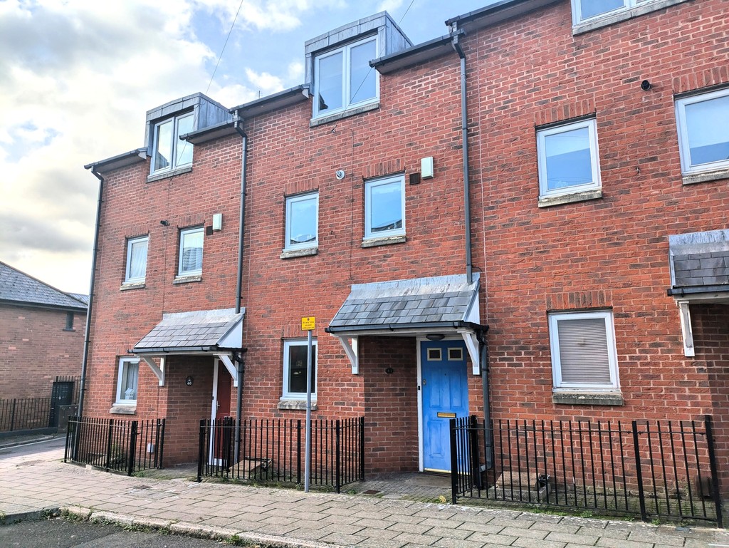 3 bed house to rent in Preston Street, Exeter, EX1