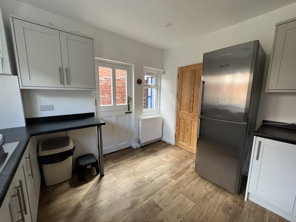 4 bed house to rent in Pinhoe Road, Exeter 5