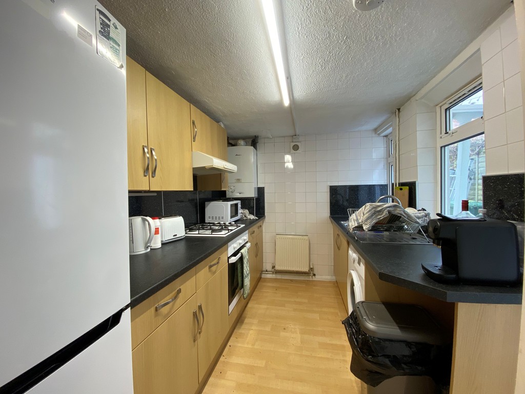 3 bed house for sale in Hoopern Street 2