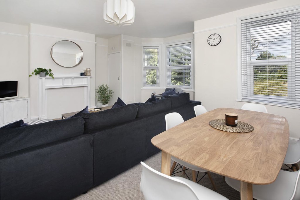 6 bed house for sale in Archibald Road, Exeter 4