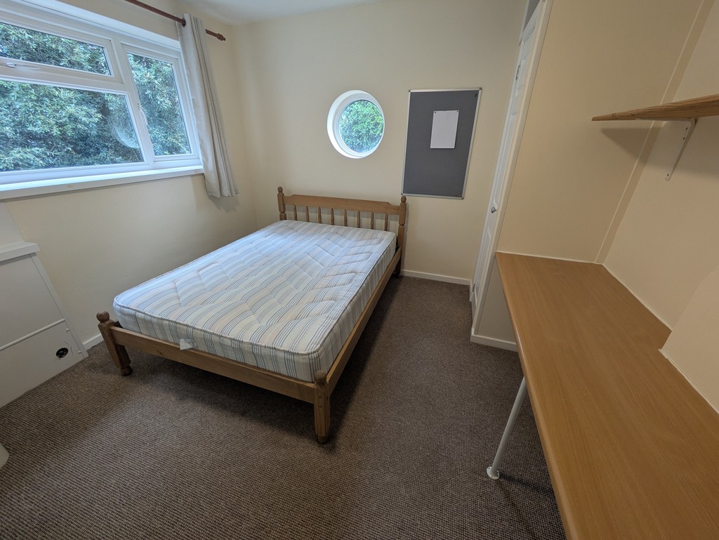 4 bed flat to rent in Polsloe Road, Exeter  - Property Image 12