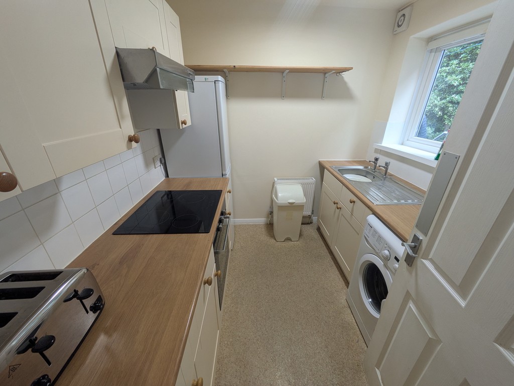 4 bed flat to rent in Polsloe Road, Exeter 4
