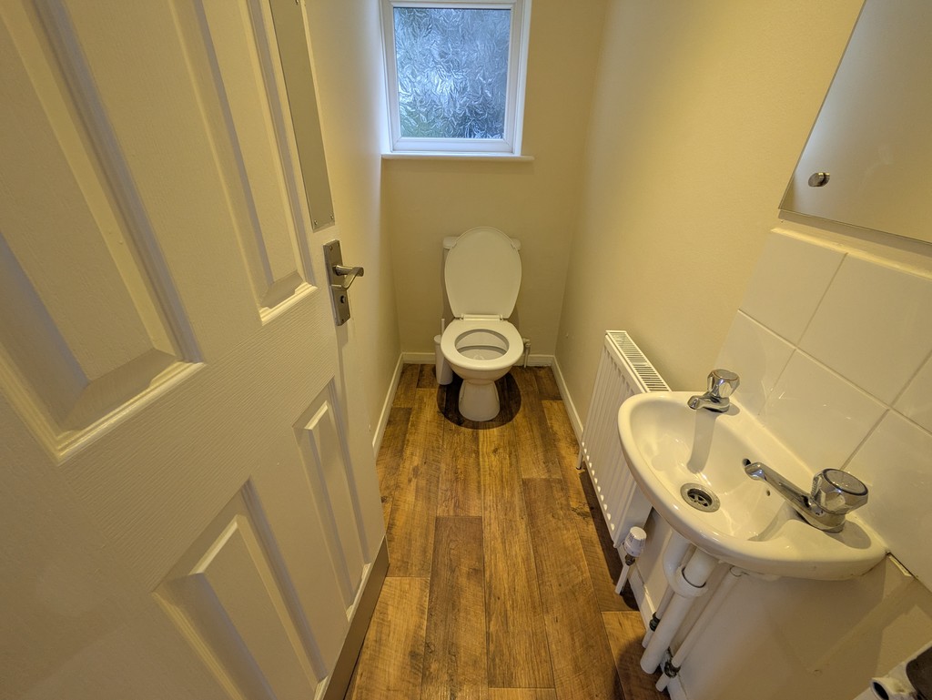 4 bed flat to rent in Polsloe Road, Exeter  - Property Image 7