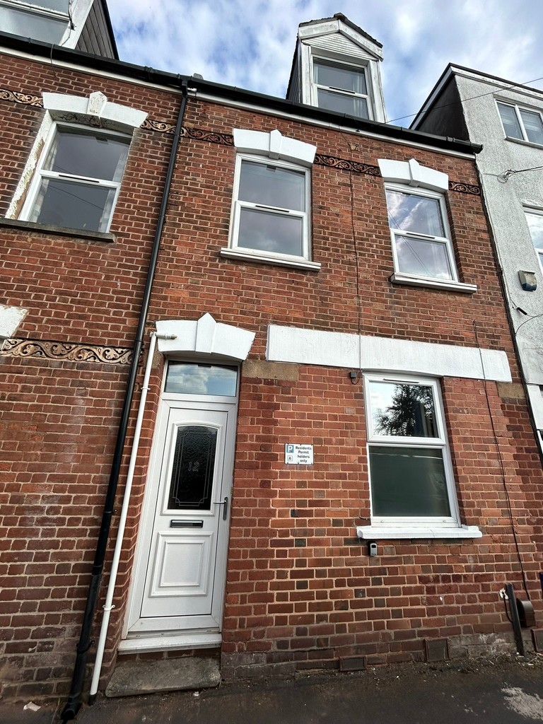 5 bed house to rent, EX4