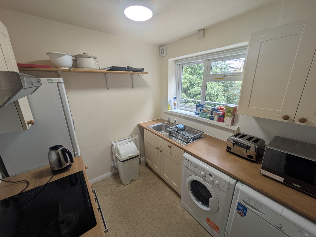 1 bed flat to rent in Polsloe Road, Exeter 5