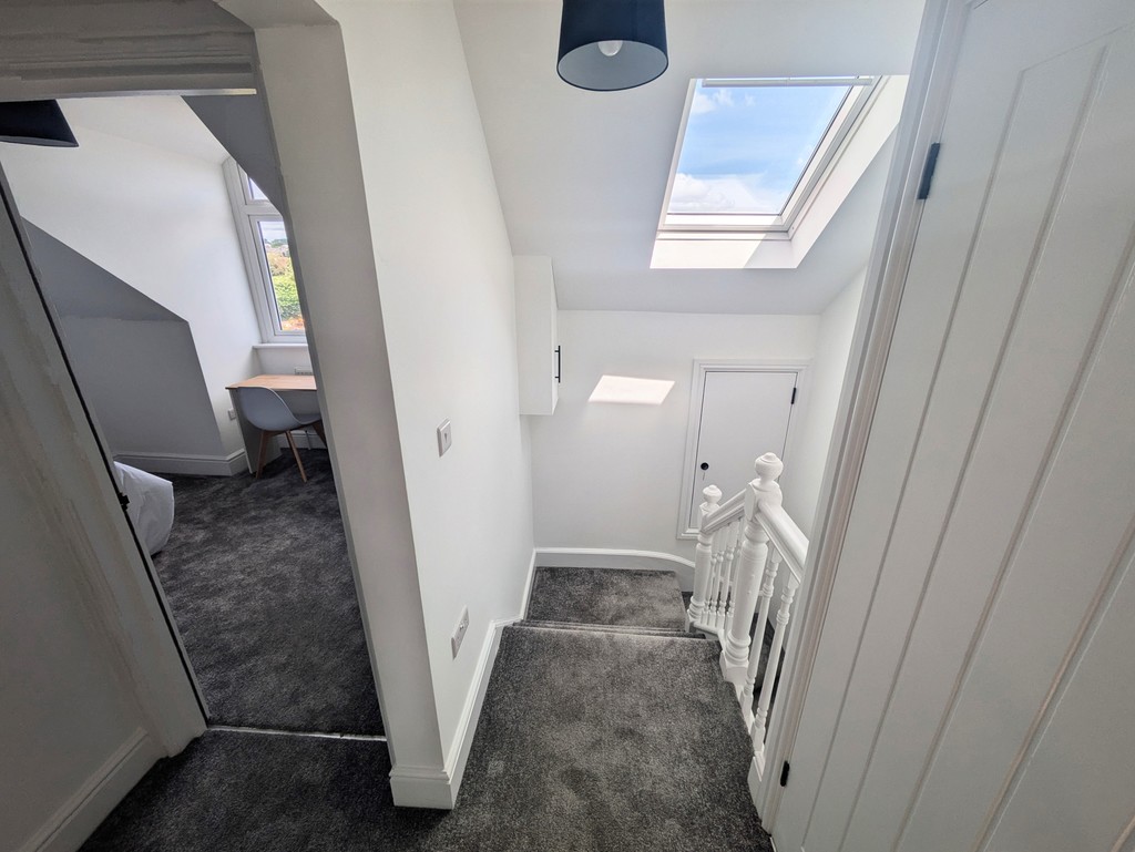 2 bed flat to rent in Mount Pleasant Road, Exeter 8