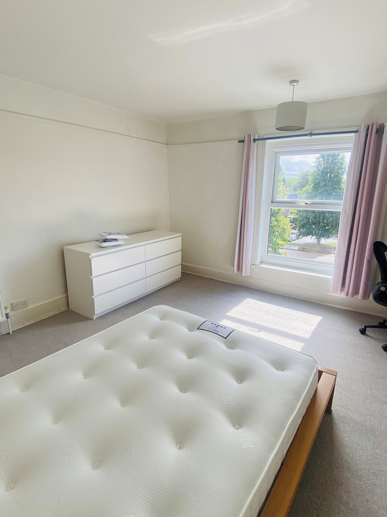 3 bed house for sale  - Property Image 12