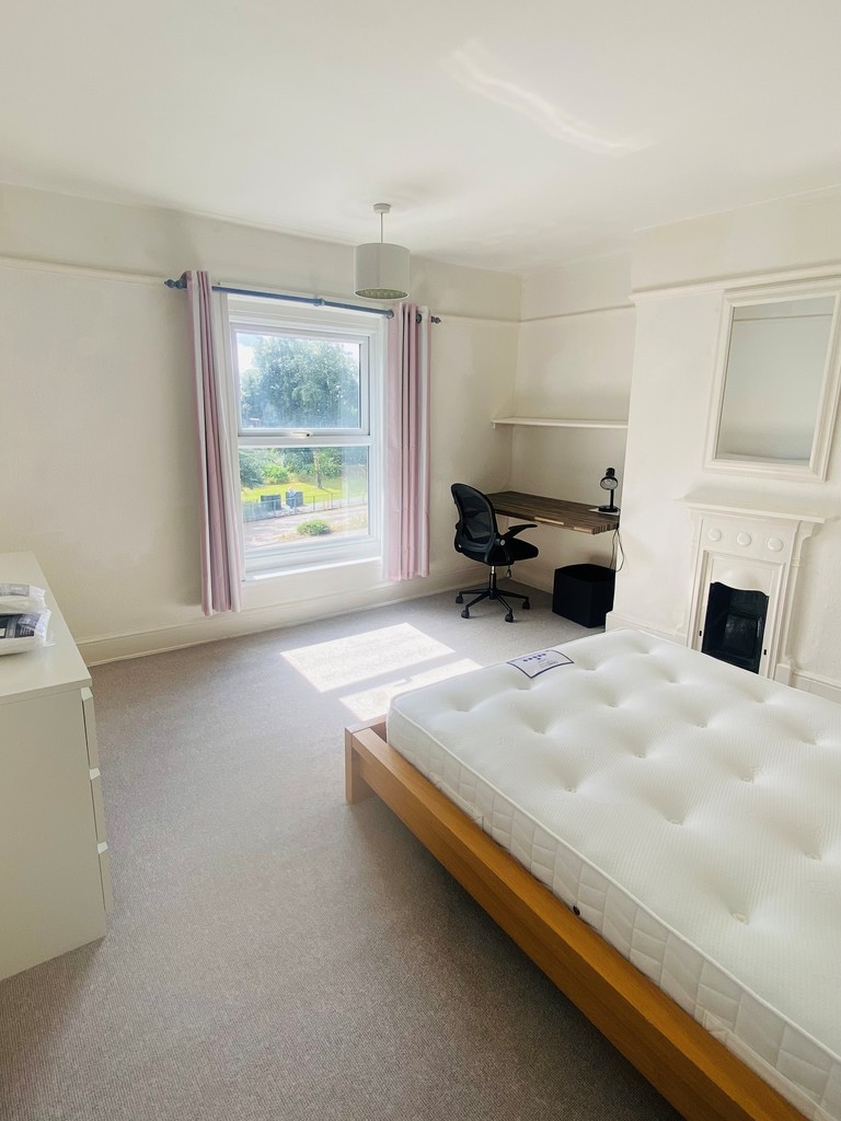 3 bed house for sale 10