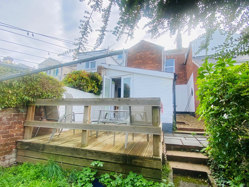 5 bed house for sale  - Property Image 6