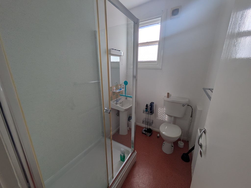 9 bed house to rent 10