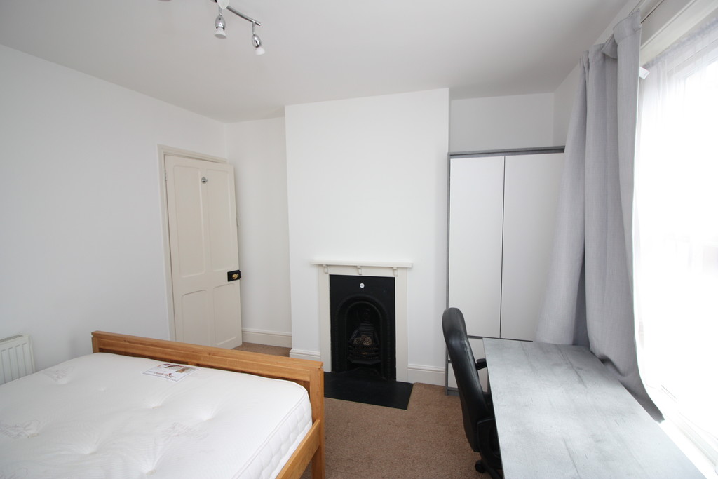 2 bed house for sale in Rosewood Terrace  - Property Image 9