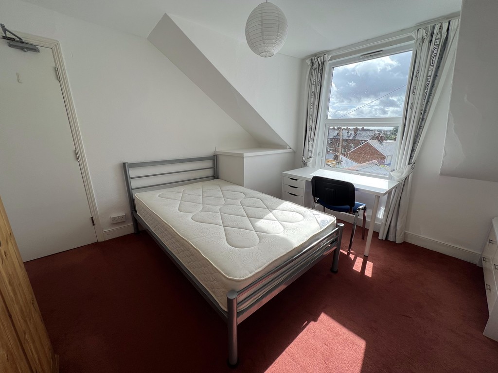 6 bed house for sale in Elmside  - Property Image 13
