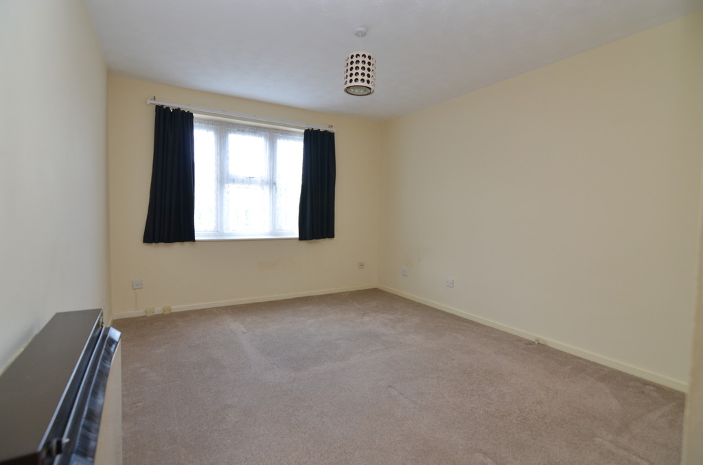 1 bed flat to rent in Parish Gate Drive, Sidcup, DA15  - Property Image 2
