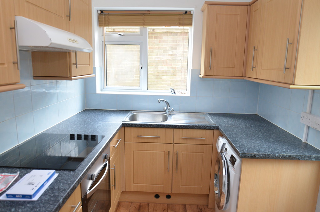 2 bed flat to rent in Studley Court, Sidcup, DA14 2