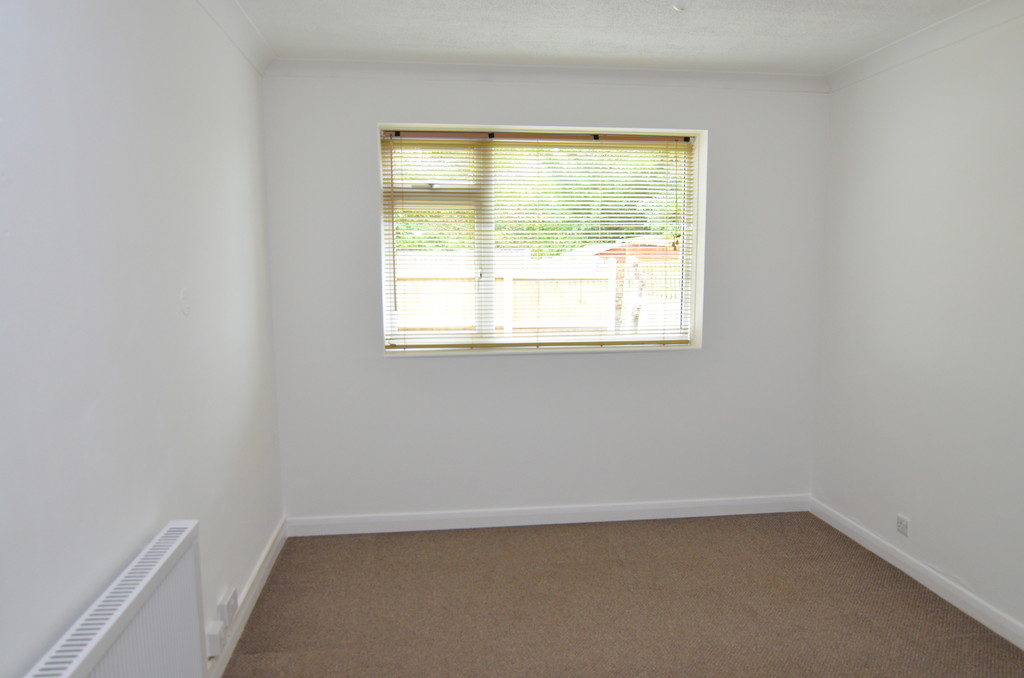 2 bed flat to rent in Studley Court, Sidcup, DA14 4