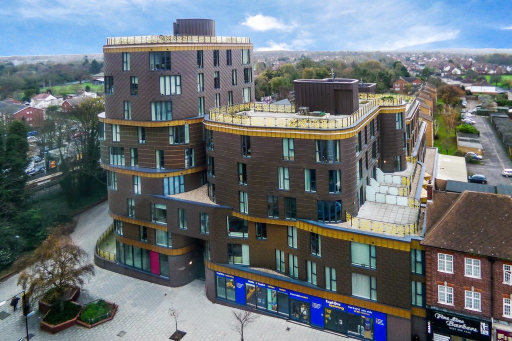 2 bed flat to rent in Station Road, Sidcup, DA15, DA15