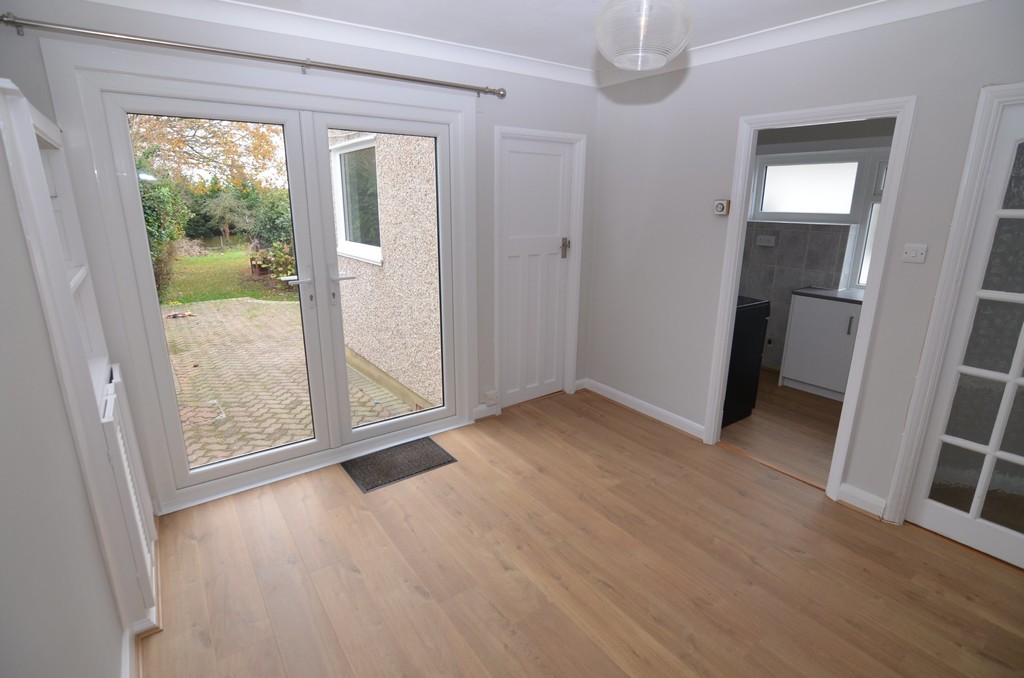 3 bed house to rent in Valentine Avenue, Bexley, DA5 8