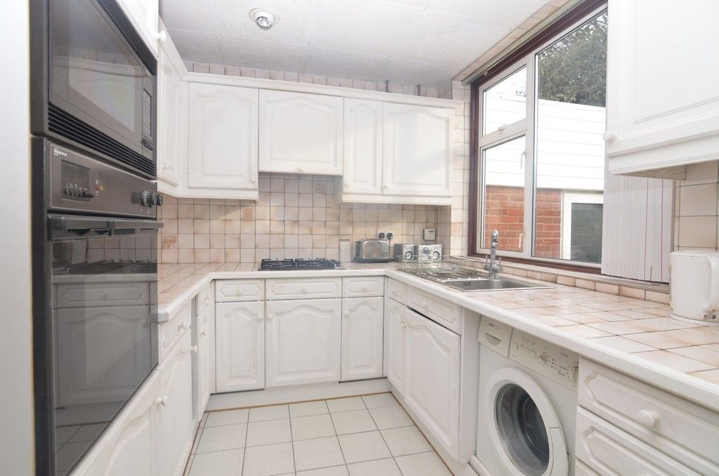3 bed house for sale in Montrose Avenue, Sidcup, DA15  - Property Image 4