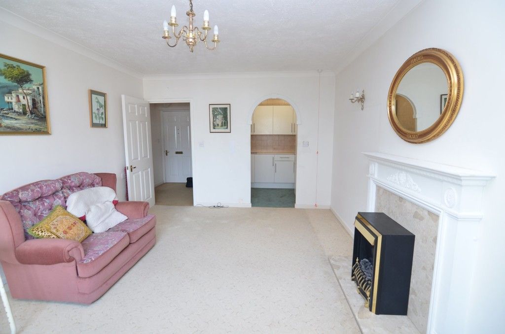 2 bed flat for sale in Lansdown Road, Sidcup, DA14  - Property Image 3